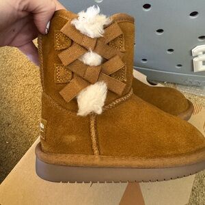 Kookaburra Ugg boots girls